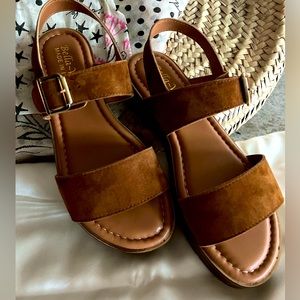 Bella -Vita Sandal 7.5 w